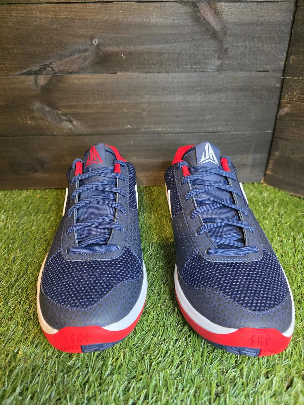 Nike Kids' Navy and Red Low-Top Sneakers